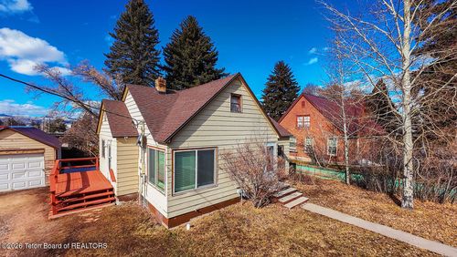 366 Adams St, Afton, WY, 83110-5056 | Card Image