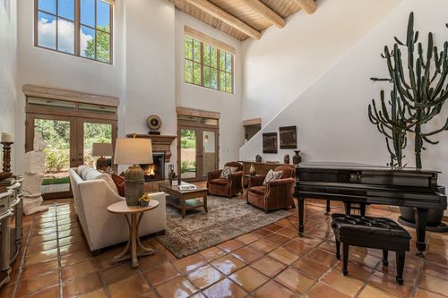 unit-632-3101 Old Pecos Trl, Santa Fe, NM, 87505-9541 | Card Image