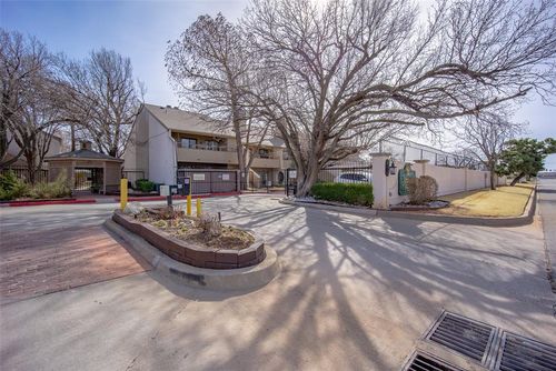 apt-214-11120 Stratford Dr, Oklahoma City, OK, 73120-7241 | Card Image