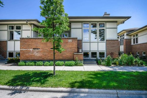 6846 Frank Lloyd Wright Avenue, Middleton, WI, 53562 | Card Image
