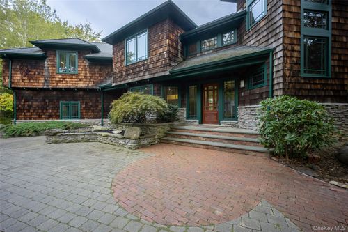 243 Hawleys Corners Rd, Highland, NY, 12528-2736 | Card Image