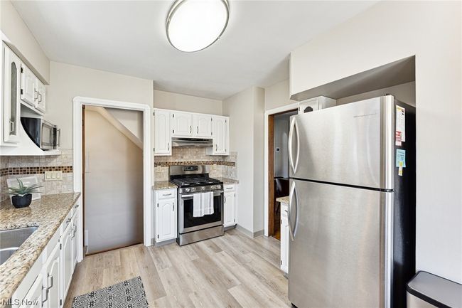 17200 Ernadale Ave, House other with 4 bedrooms, 2 bathrooms and null parking in Cleveland OH | Image 9