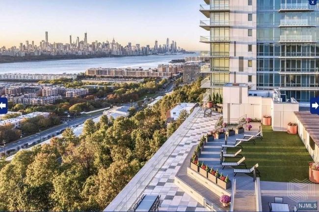 APT-907 - 320 Adolphus Ave, Condo with 2 bedrooms, 3 bathrooms and null parking in Cliffside Park NJ | Image 24