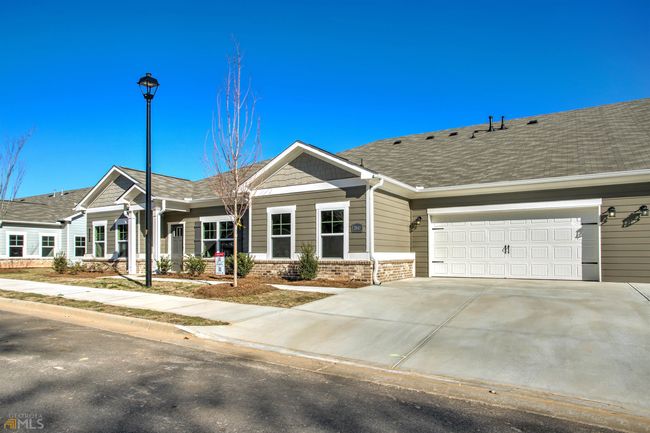 2547 Rathburn Cir, Townhouse with 3 bedrooms, 2 bathrooms and null parking in Loganville GA | Image 25