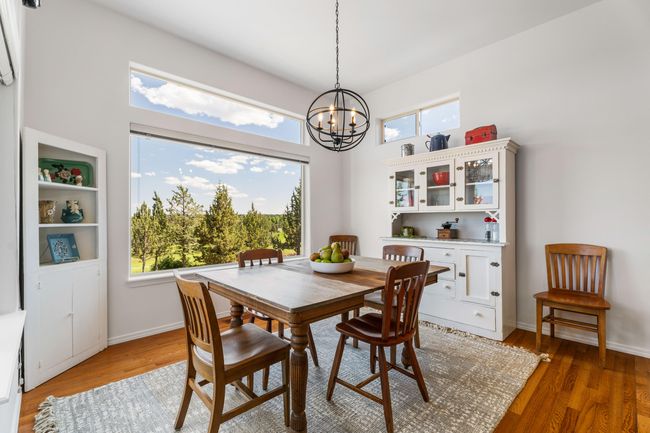 24-Dining Room | Image 17