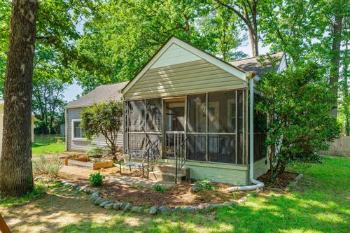 5000 Golfview Dr, Chattanooga, TN, 37411-2528 | Card Image