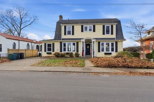 1005 Quincy St, Parkersburg, WV, 26101-4809 | Card Image