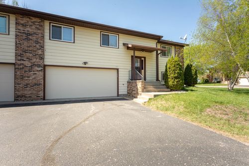 1346 Latoka Drive Ct Sw, Alexandria, MN, 56308-8804 | Card Image