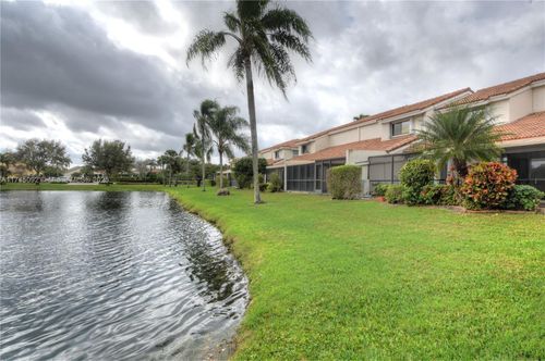 apt-11-8639 Eagle Run Dr, Boca Raton, FL, 33434-5439 | Card Image