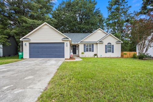 71 Suffolk Dr, Aiken, SC, 29803-7825 | Card Image