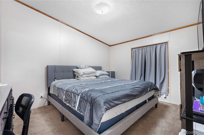 17479 E Coolidge Pl, Home with 3 bedrooms, 2 bathrooms and 1 parking in Aurora CO | Image 14