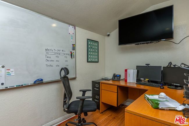 6957 Enfield Ave, House other with 6 bedrooms, 4 bathrooms and 4 parking in Reseda CA | Image 29