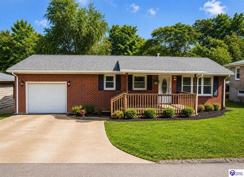 302 E Locust Street, Greensburg, KY, 42743 | Card Image