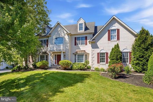 581 Hawthorne Ln, HARLEYSVILLE, PA, 19438-2169 | Card Image