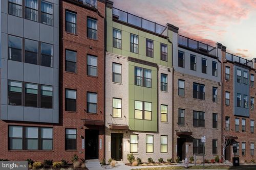 20280 Newfoundland Sq, ASHBURN, VA, 20147-6343 | Card Image