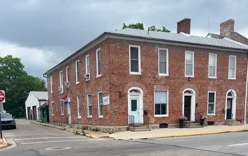 202-200-202 Scioto St, Urbana, OH, 43078-2128 | Card Image