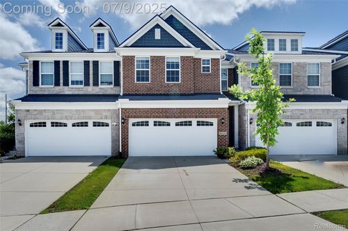 43433 Chancellor Ln, Novi, MI, 48375-3005 | Card Image
