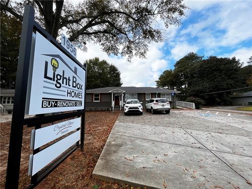 b-1956 Montreal Road, Tucker, GA, 30084 | Card Image