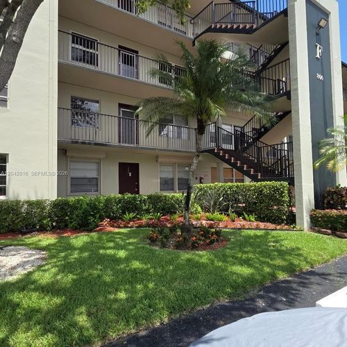 301f-800 Sw 131st Ave, Pembroke Pines, FL, 33027 | Card Image