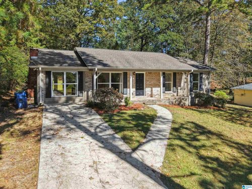 1238 Bennett Dr, Alabaster, AL, 35007-9302 | Card Image