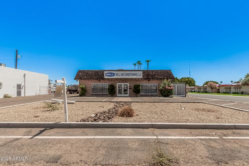 13211 N 111th Ave, Sun City, AZ, 85351-3364 | Card Image
