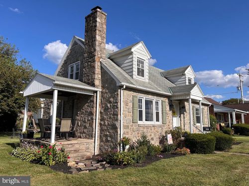 3421 Fulton St, LAURELDALE, PA, 19605-2547 | Card Image