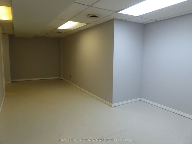 5 - 116 Guelph St, Home with 0 bedrooms, 1 bathrooms and null parking in Georgetown ON | Image 16
