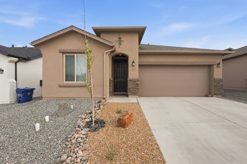 215 Needle Avenue Sw, Los Lunas, NM, 87031 | Card Image