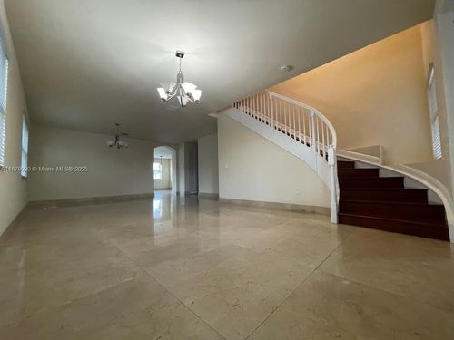 9895 Nw 87th Ter, Doral, FL, 33178-2651 | Card Image
