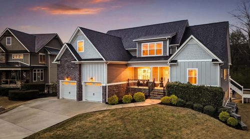 8703 Skybrook Dr, Ooltewah, TN, 37363-1421 | Card Image