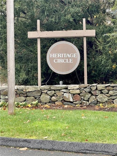 b-20 Heritage Cir, Southbury, CT, 06488-1424 | Card Image