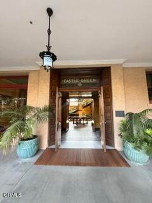 206-99 S Raymond Ave, Pasadena, CA, 91105-2046 | Card Image