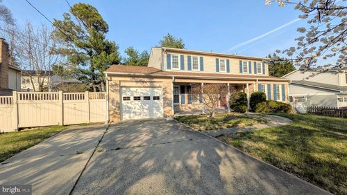 8835 Tuckerman Ln, POTOMAC, MD, 20854-3166 | Card Image