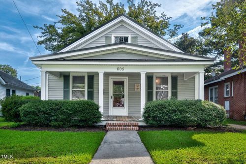 605 Saint David St, Tarboro, NC, 27886-4409 | Card Image