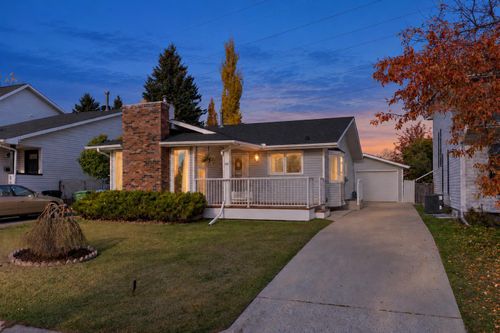 48 Strathclair Rise Sw, Calgary, AB, T3H1G4 | Card Image