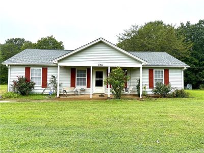 3640 Ellisboro Road, House other with 3 bedrooms, 2 bathrooms and null parking in Stokesdale NC | Image 1