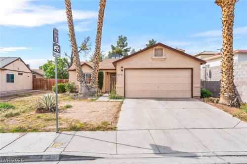 5591 Ballinger Drive, Las Vegas, NV, 89142 | Card Image