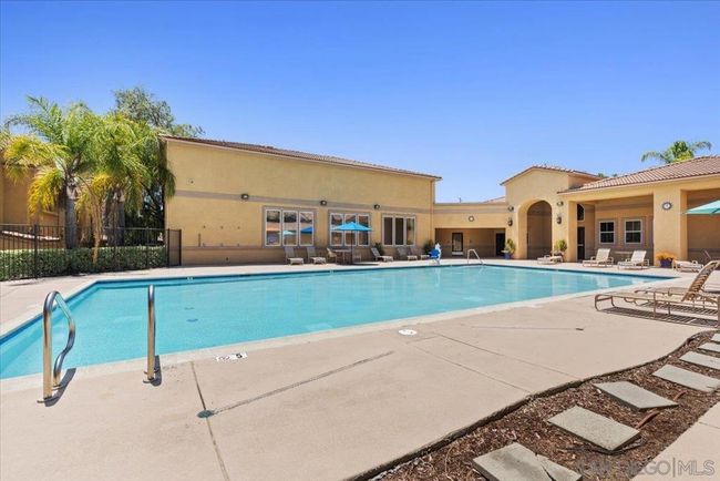 UNIT-2424 - 41410 Juniper St, Condo with 2 bedrooms, 2 bathrooms and 2 parking in Murrieta CA | Image 16