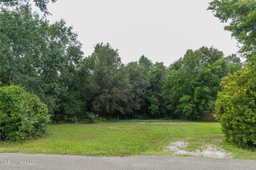 247 Reinike Rd, Long Beach, MS, 39560-4303 | Card Image