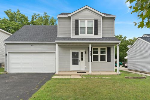390 E Quaker Hollow Ln, Round Lake Beach, IL, 60073-4862 | Card Image