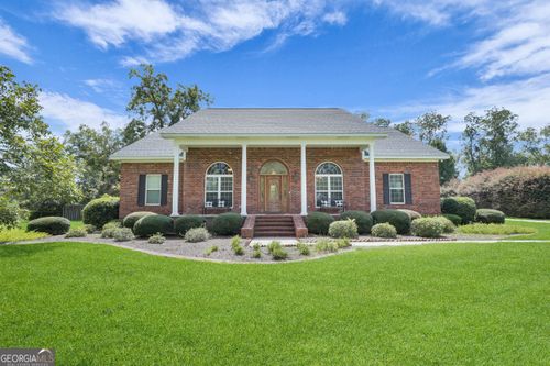 724 W Lane St, Brooklet, GA, 30415-6223 | Card Image