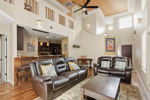 3615 Yipee Calle Ct Nw, Albuquerque, NM, 87120-2381 | Card Image