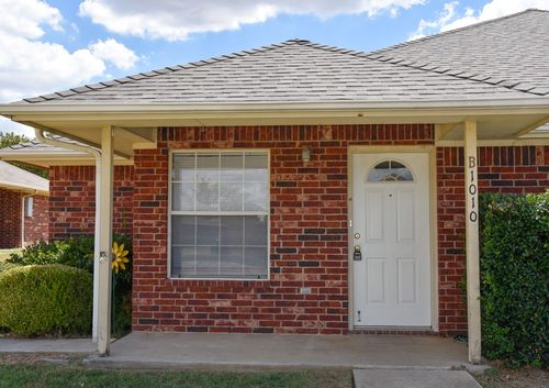 unit-b-1010 Turkey Creek Ct, Bridgeport, TX, 76426-5010 | Card Image