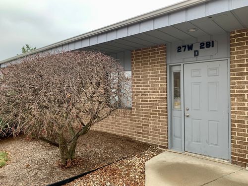 d-j-27W281 Geneva Rd, Winfield, IL, 60190-2035 | Card Image
