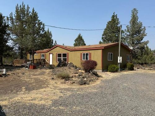 15538 Sw Rainbow Rd, Terrebonne, OR, 97760-7745 | Card Image