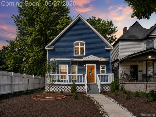 1261 Military St, Detroit, MI, 48209-2364 | Card Image