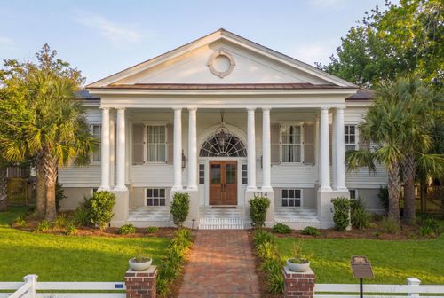 1714 Middle St, Sullivans Island, SC, 29482-9728 | Card Image