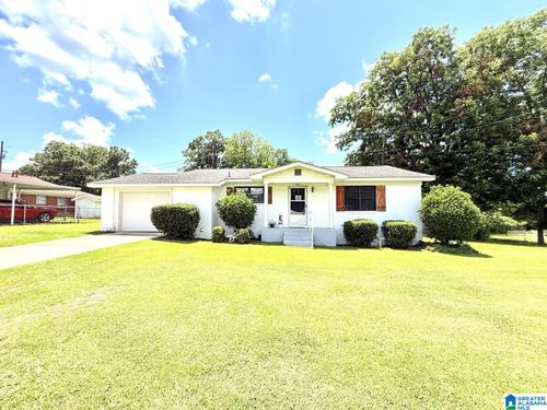 403 Littlejohn Rd, Clanton, AL, 35045-2510 | Card Image