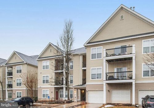 apt-g-5124 Brittney Elyse Cir, CENTREVILLE, VA, 20120-3040 | Card Image