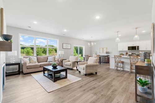2452 Greenbriar Ln, Buffalo, MN, 55313-2368 | Card Image